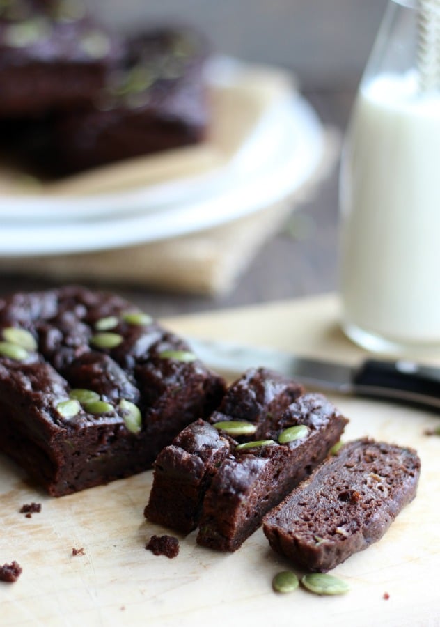 This soft, rich and moist double chocolate zucchini bread is a delicious option for breakfast and dessert! gardeninthekitchen.com