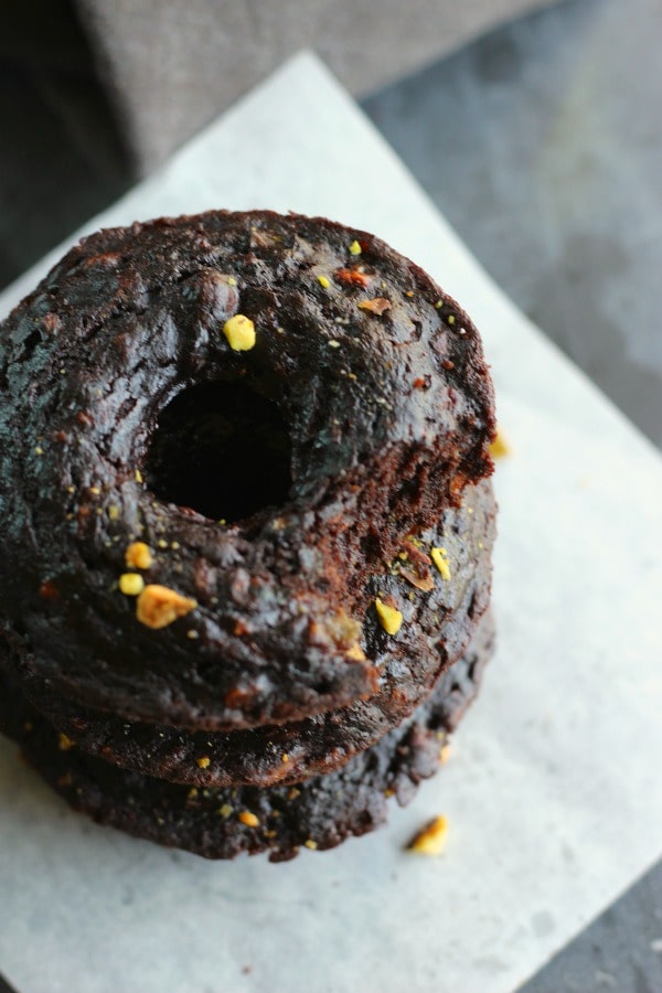 Fear Donuts no more! This #Vegan and #Gluten-free Chocolate Pistachio Zucchini Donut is super HEALTHY, delicious, rich and moist. Go for two! gardeninthekitchen.com