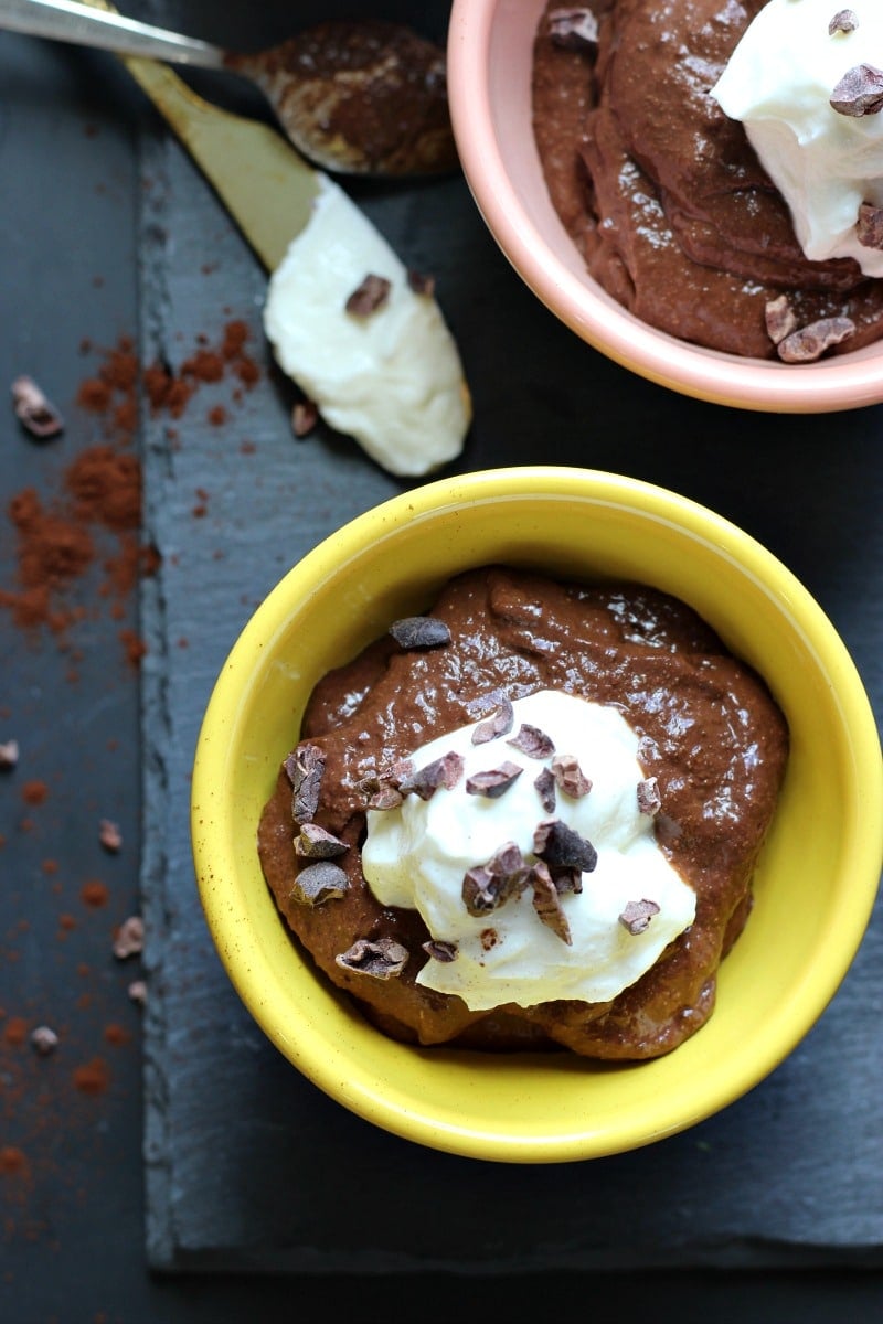 Chocolate Chia Pudding ( Vegan + Gluten-free )
