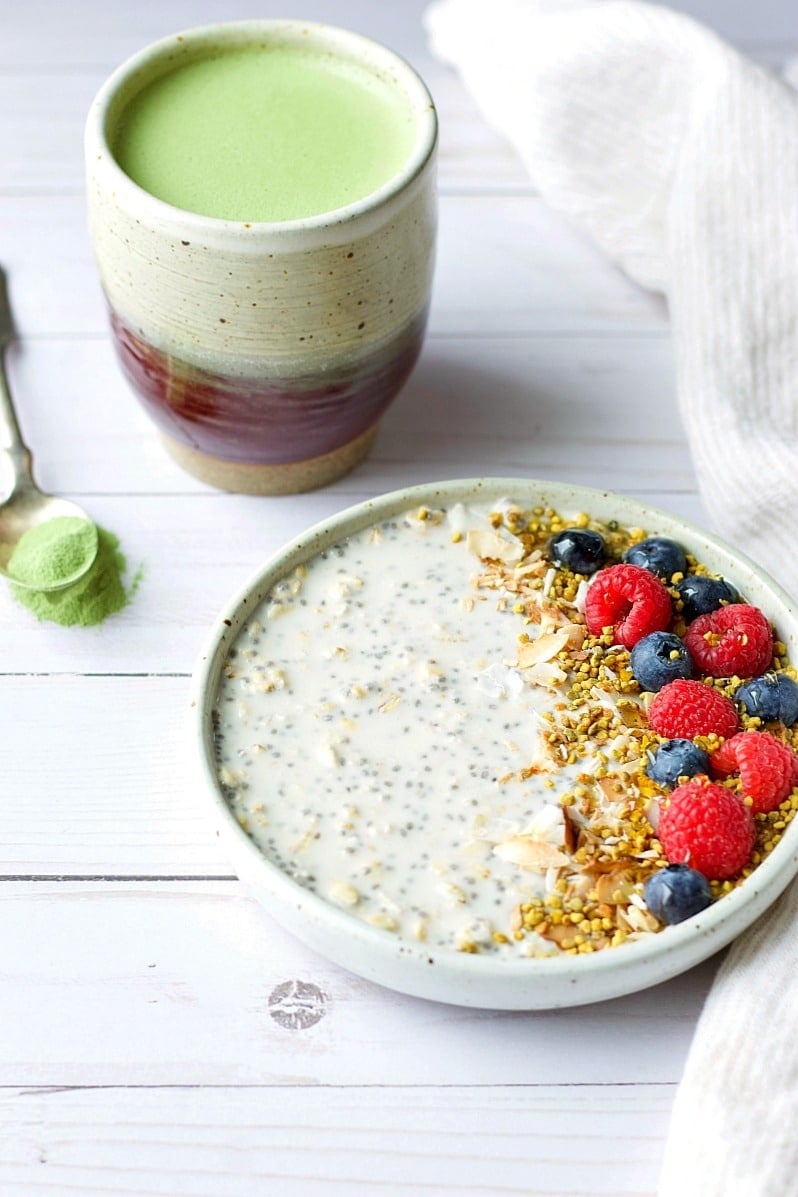 Overnight Oats & Chia Bowl (with Collagen Peptides!) | Garden in the Kitchen