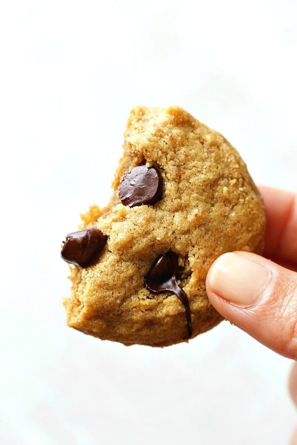 HEALTHY Gluten-Free Peanut Butter Cookies