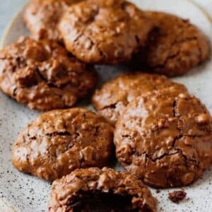 chocolate pecan cookies