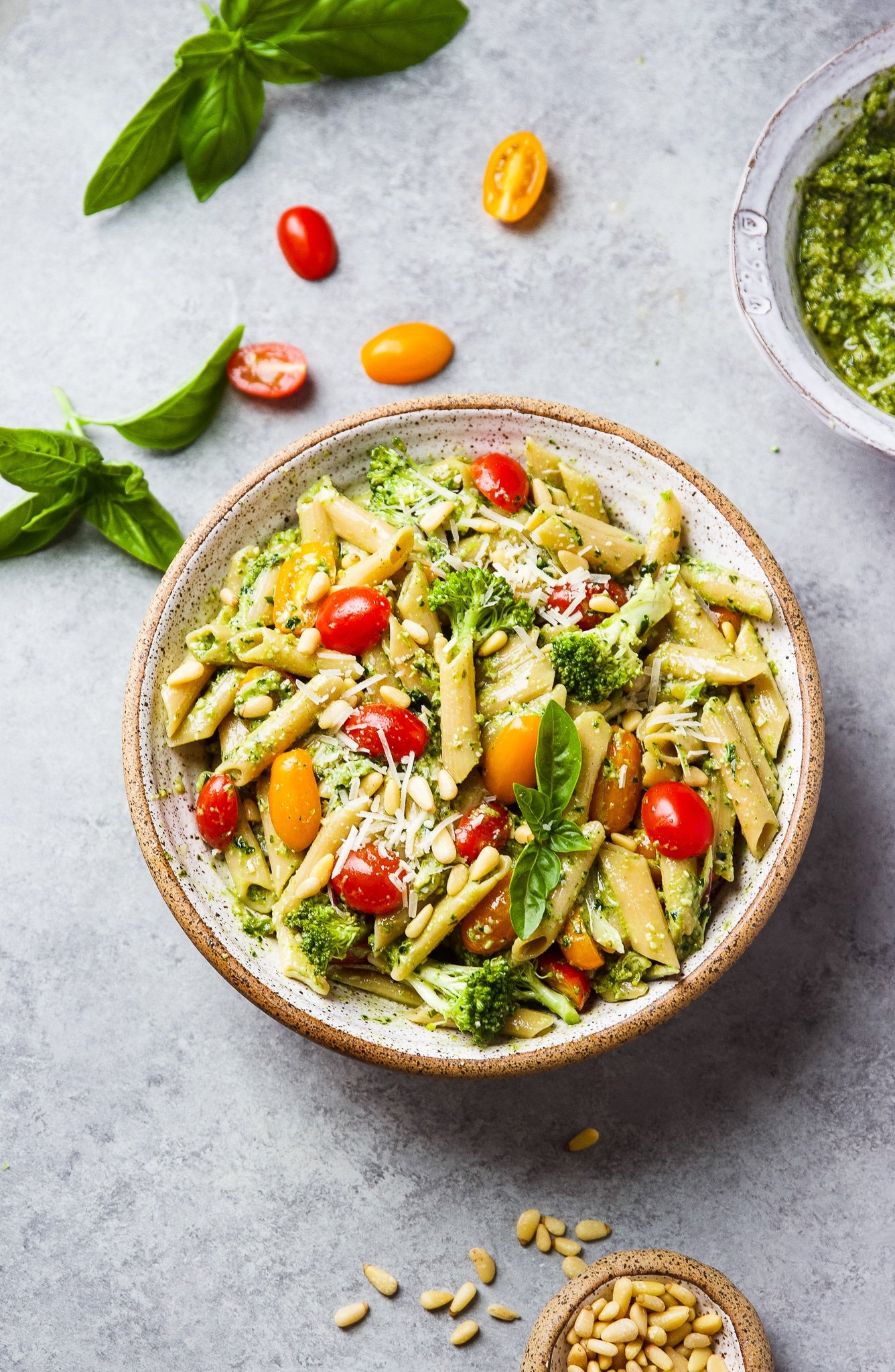 Easy Pesto Pasta Salad