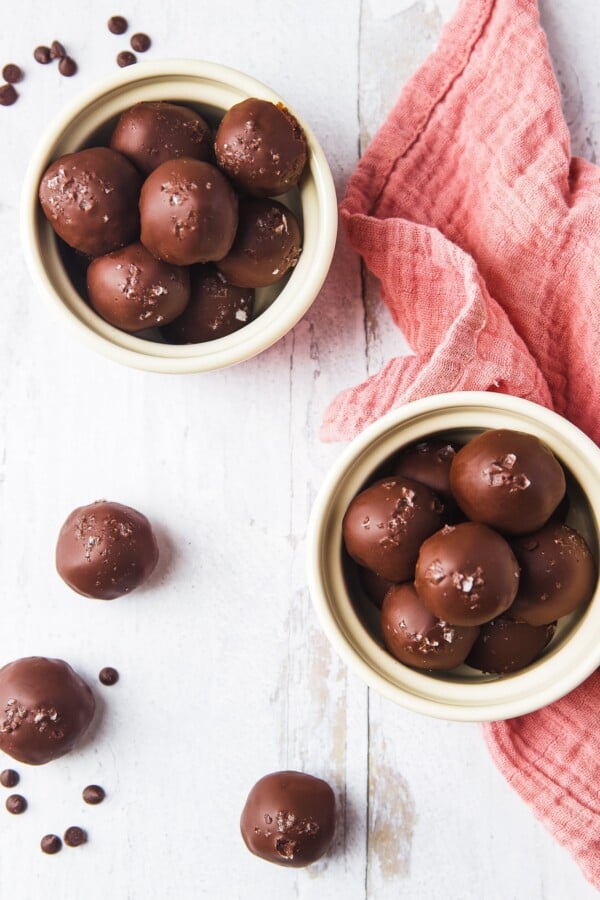 chocolate energy balls