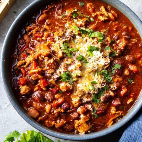 Slow Cooker Turkey Chili | gardeninthekitchen.com