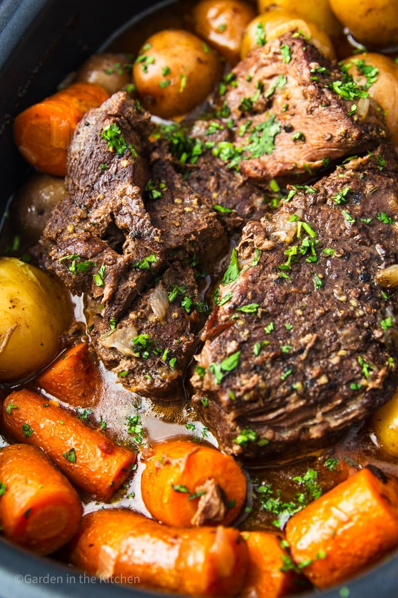 Mississipi pot roast with carrots and potatoes