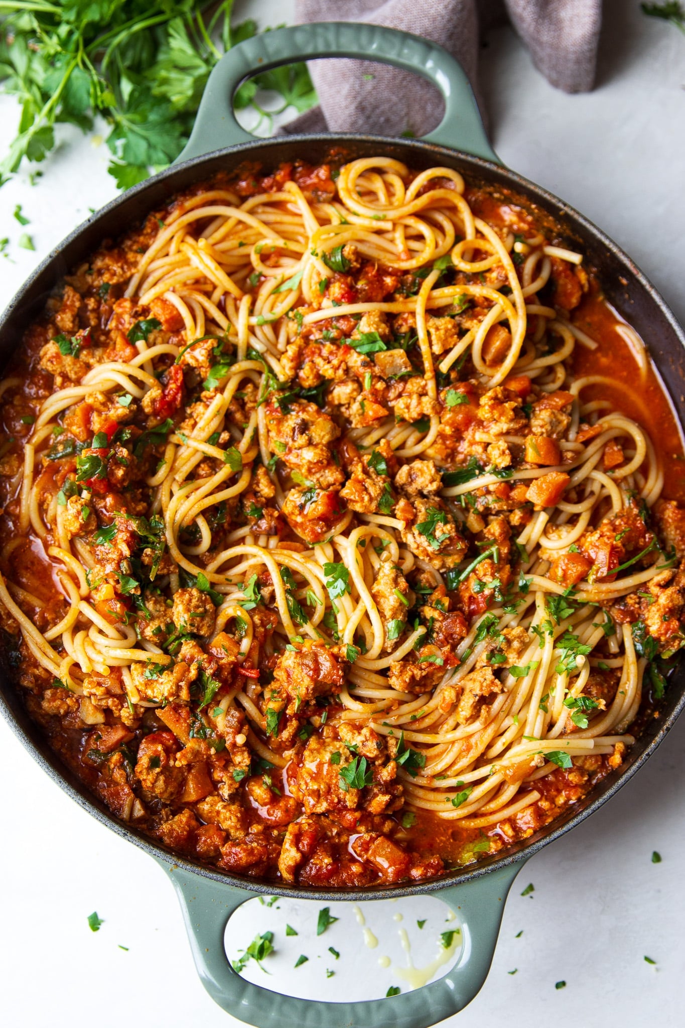 Ground Turkey Spaghetti with a thick, flavorful tomato sauce, ground turkey and hidden veggies. An easy, family-friendly weeknight dinner!
